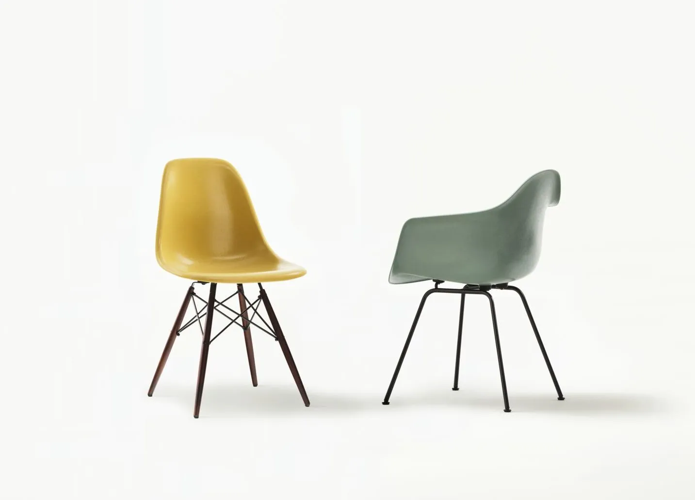 Eames Fiberglass DAX - Vitra w Mesmetric