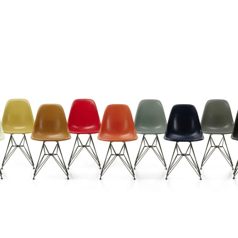 Eames Fiberglass DSR - Vitra w Mesmetric