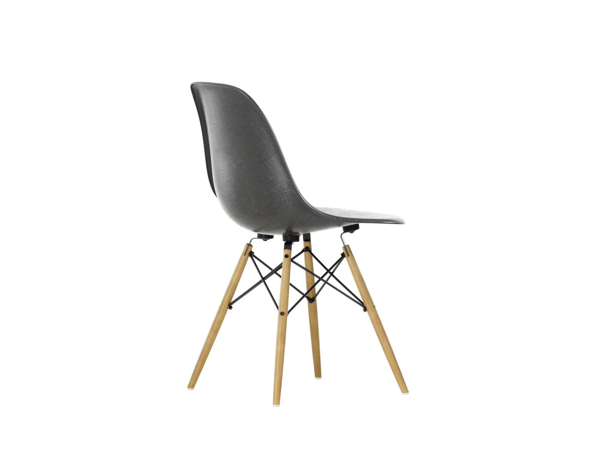 Eames Fiberglass DSW