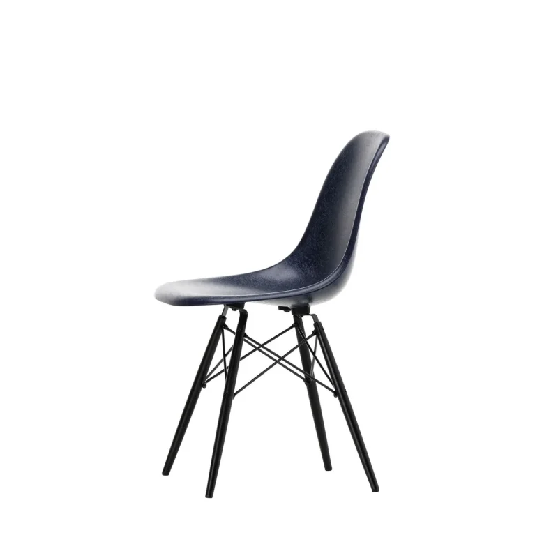Eames Fiberglass DSW