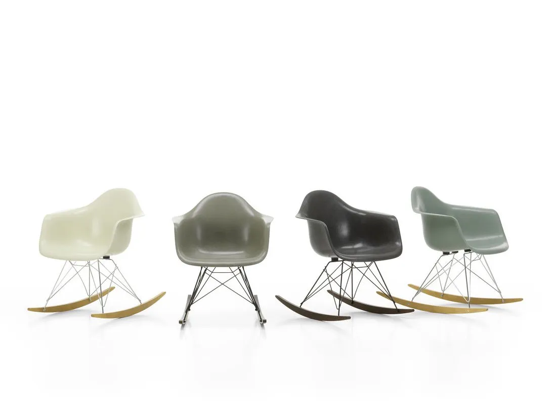 Eames fiberglass RAR - Vitra w Mesmetric