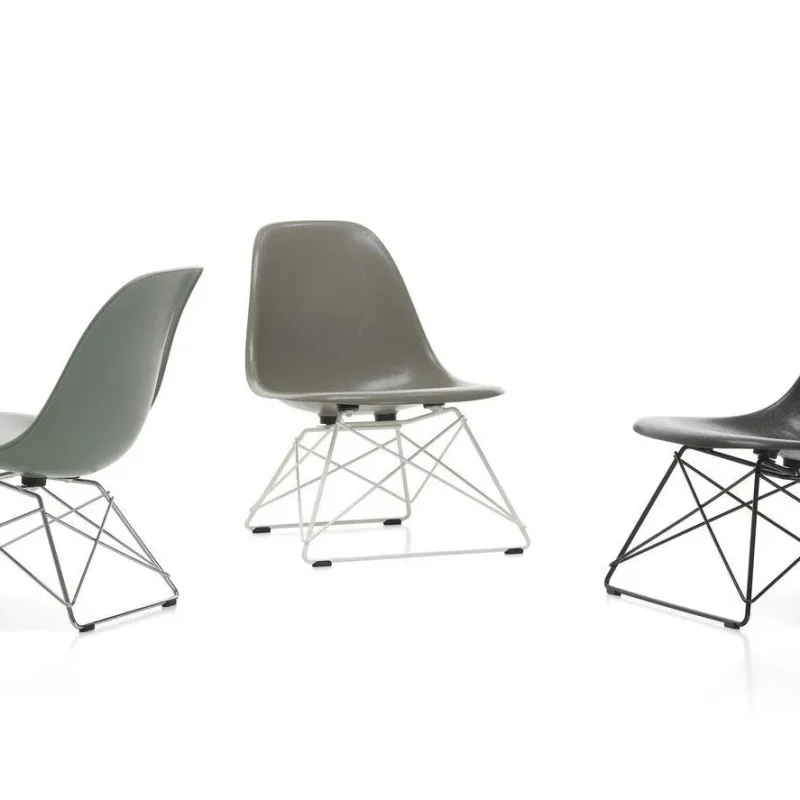 Eames Fiberglass Chair LSR – Vitra at Mesmetric