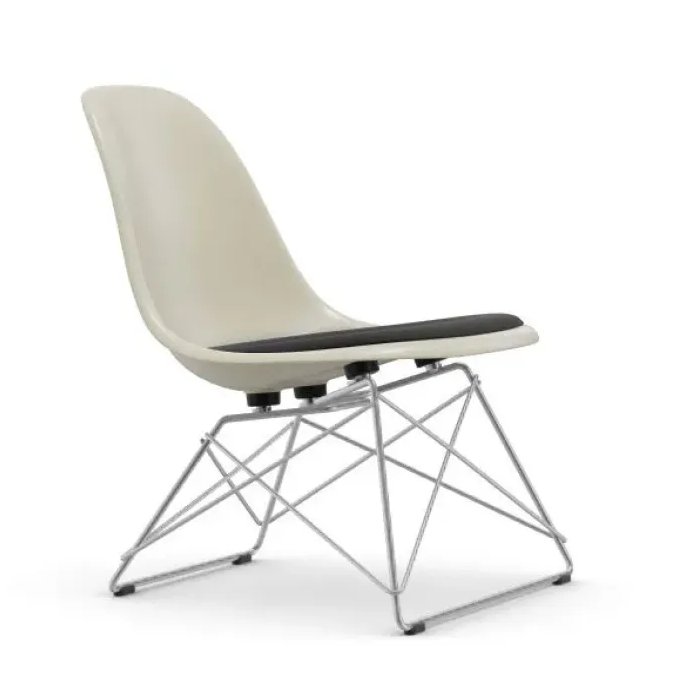 Eames Fiberglass Chair LSR with cushion