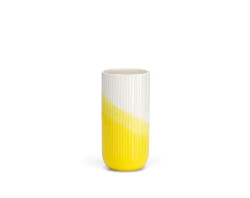 Herringbone Vessels - Vase Ribbed - Vitra w Mesmetric