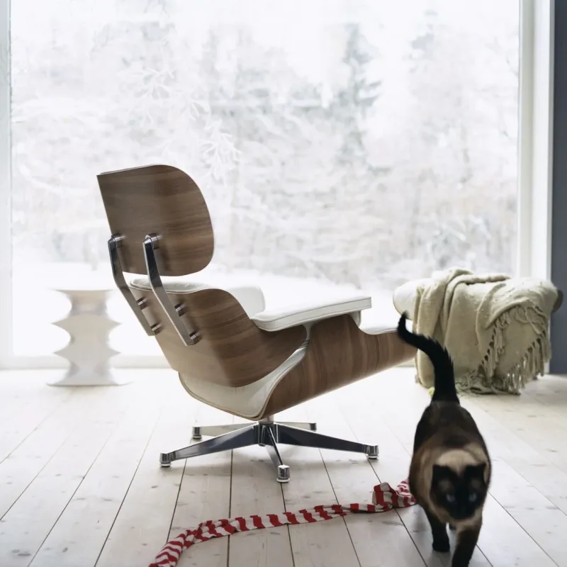 Lounge Chair White – Vitra at Mesmetric