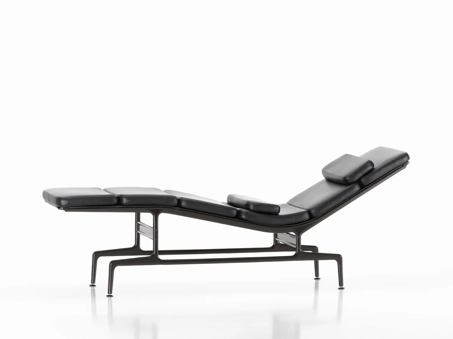 Soft Pad Chaise ES 106 – Vitra at Mesmetric