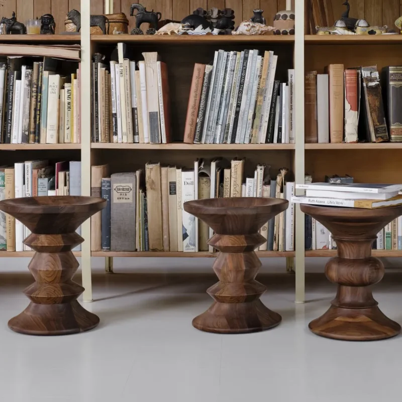 Stools - Vitra w Mesmetric