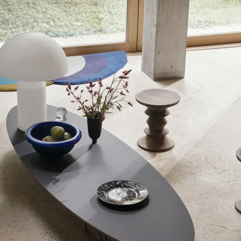 Stools - Vitra w Mesmetric