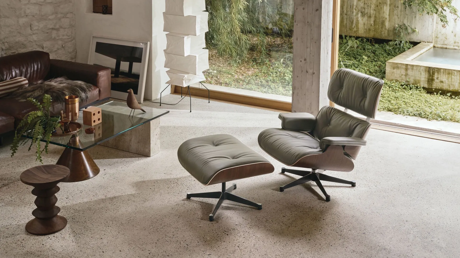 Stools - Vitra w Mesmetric