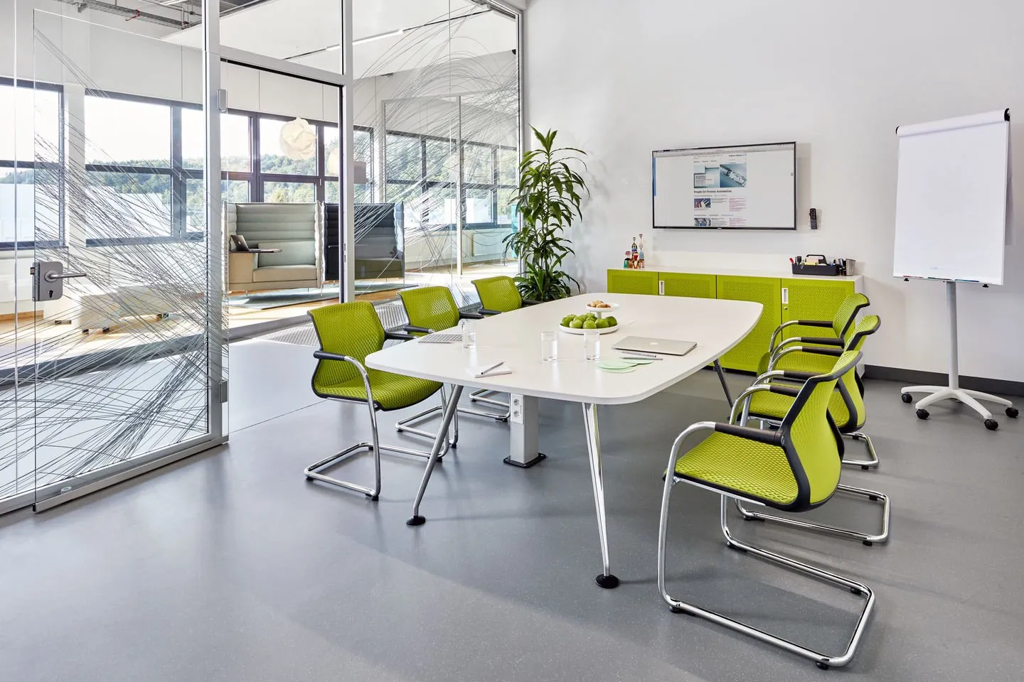 Unix Cantilever - Vitra w Mesmetric
