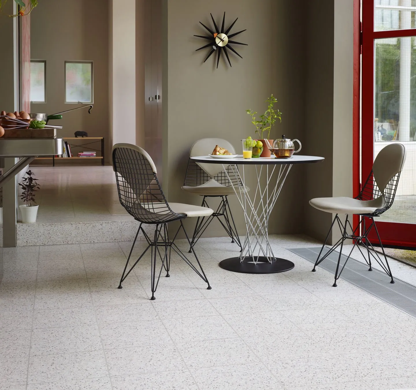 Wire Chair DKR-2 - Vitra w Mesmetric