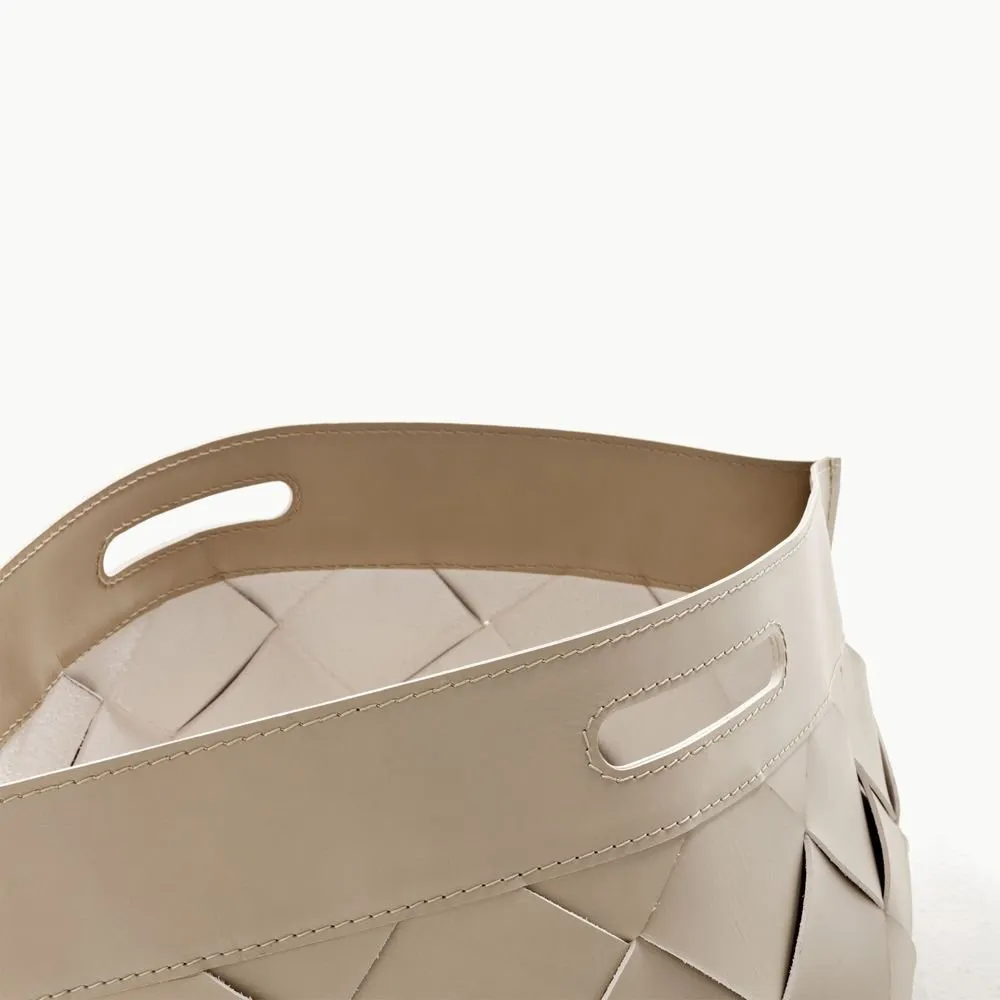 10th Baskets and Tray – Exteta at Mesmetric
