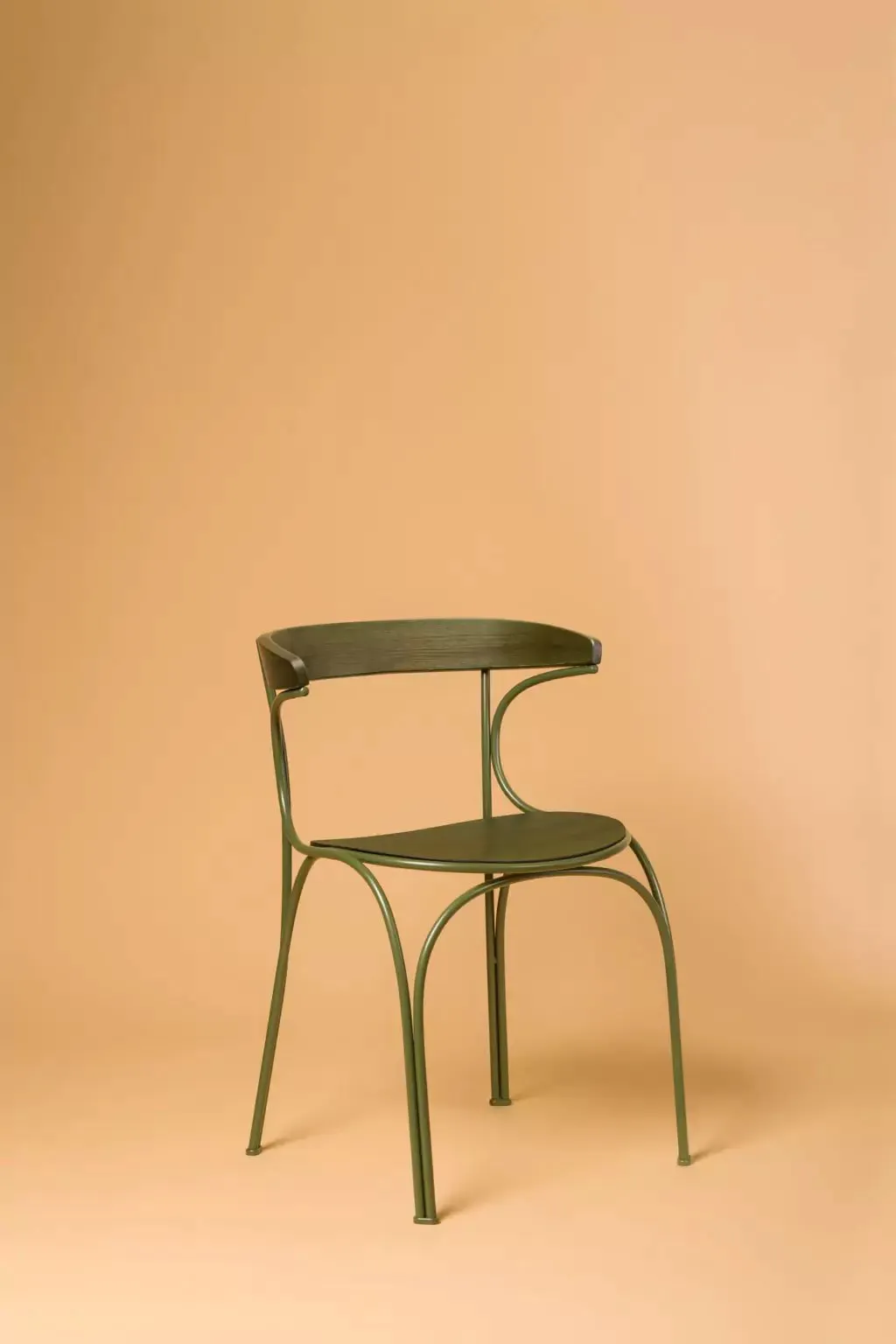 Ample - Gebrüder Thonet Vienna w Mesmetric