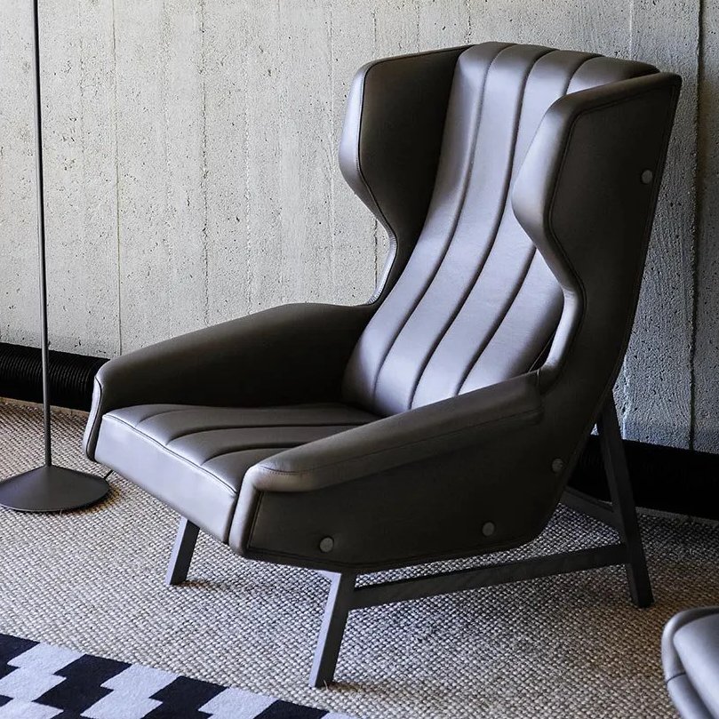 Giulia – Tacchini at Mesmetric