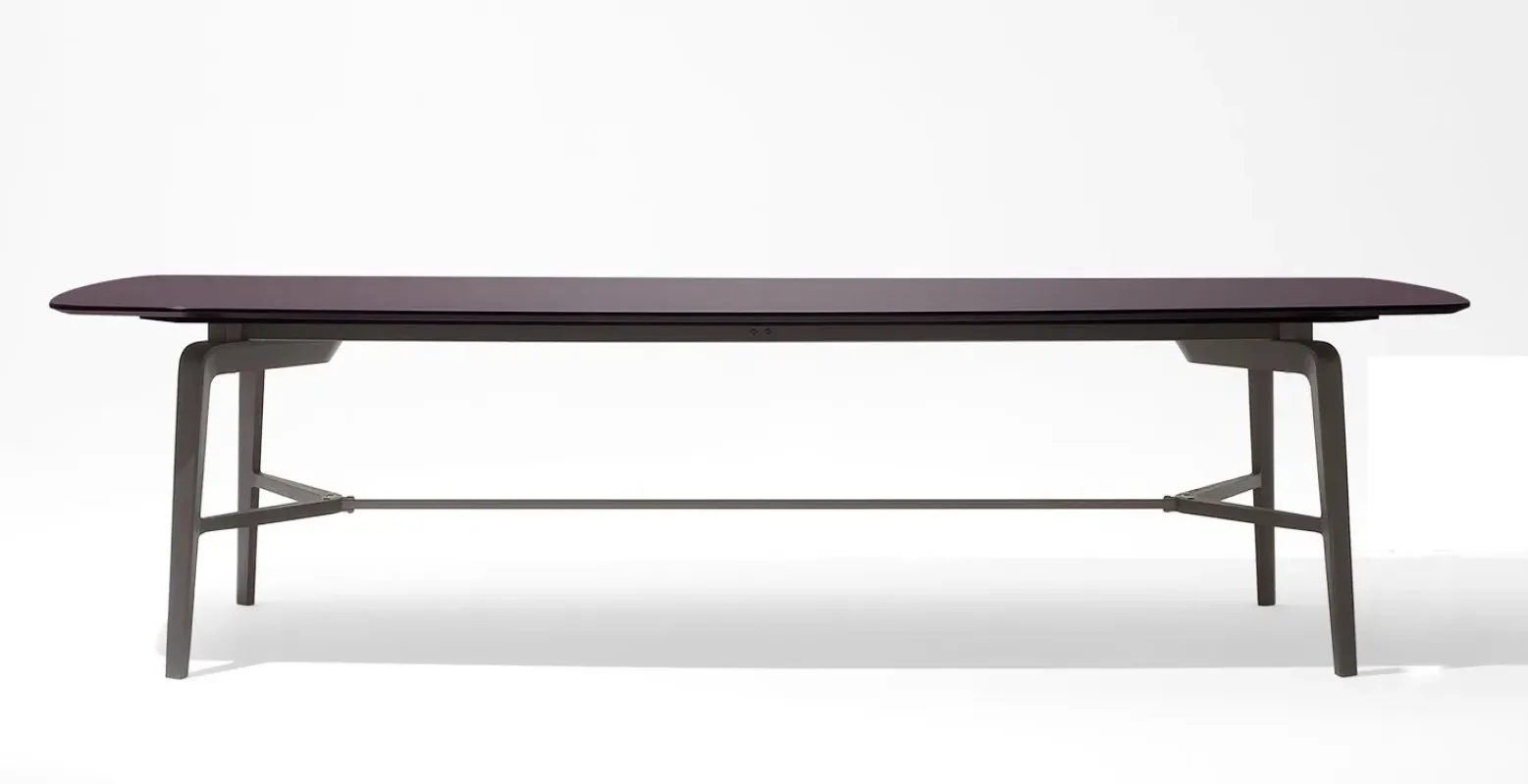 Blade – Giorgetti at Mesmetric