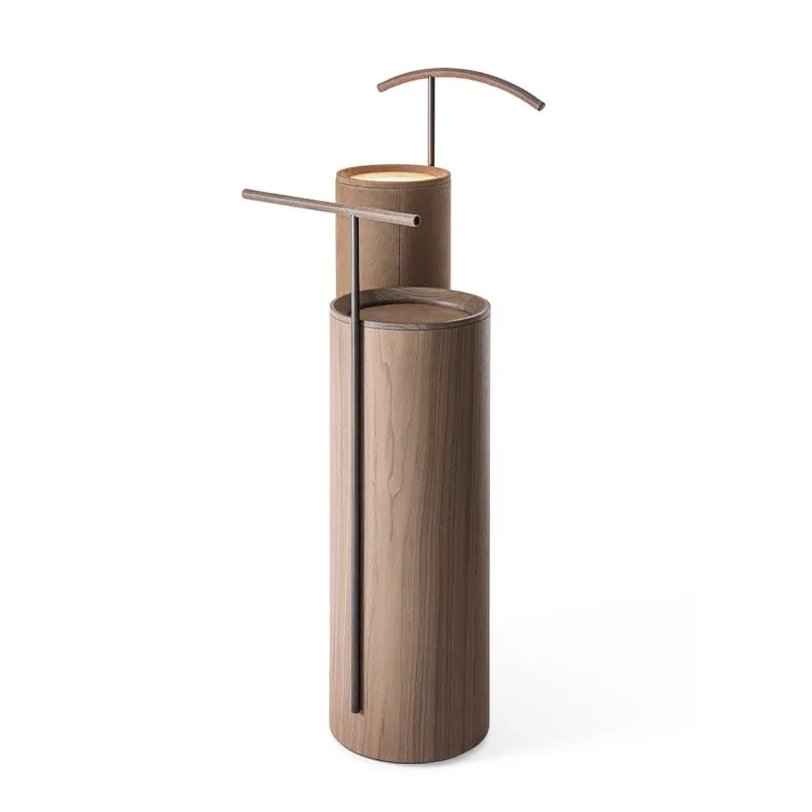 Liz Valet – Giorgetti at Mesmetric
