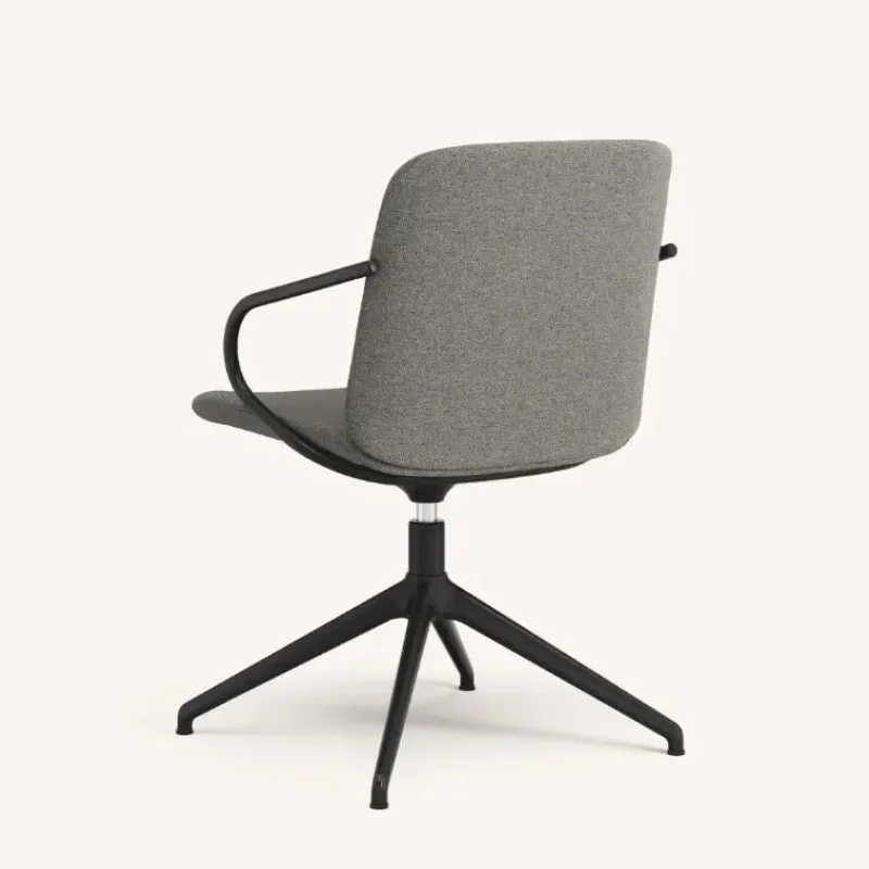 Amstelle armchair with 4 star base – Swedese at Mesmetric