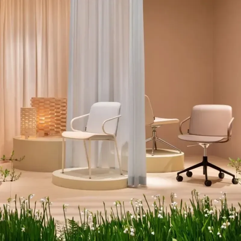 Amstelle armchair with wheel base – Swedese at Mesmetric