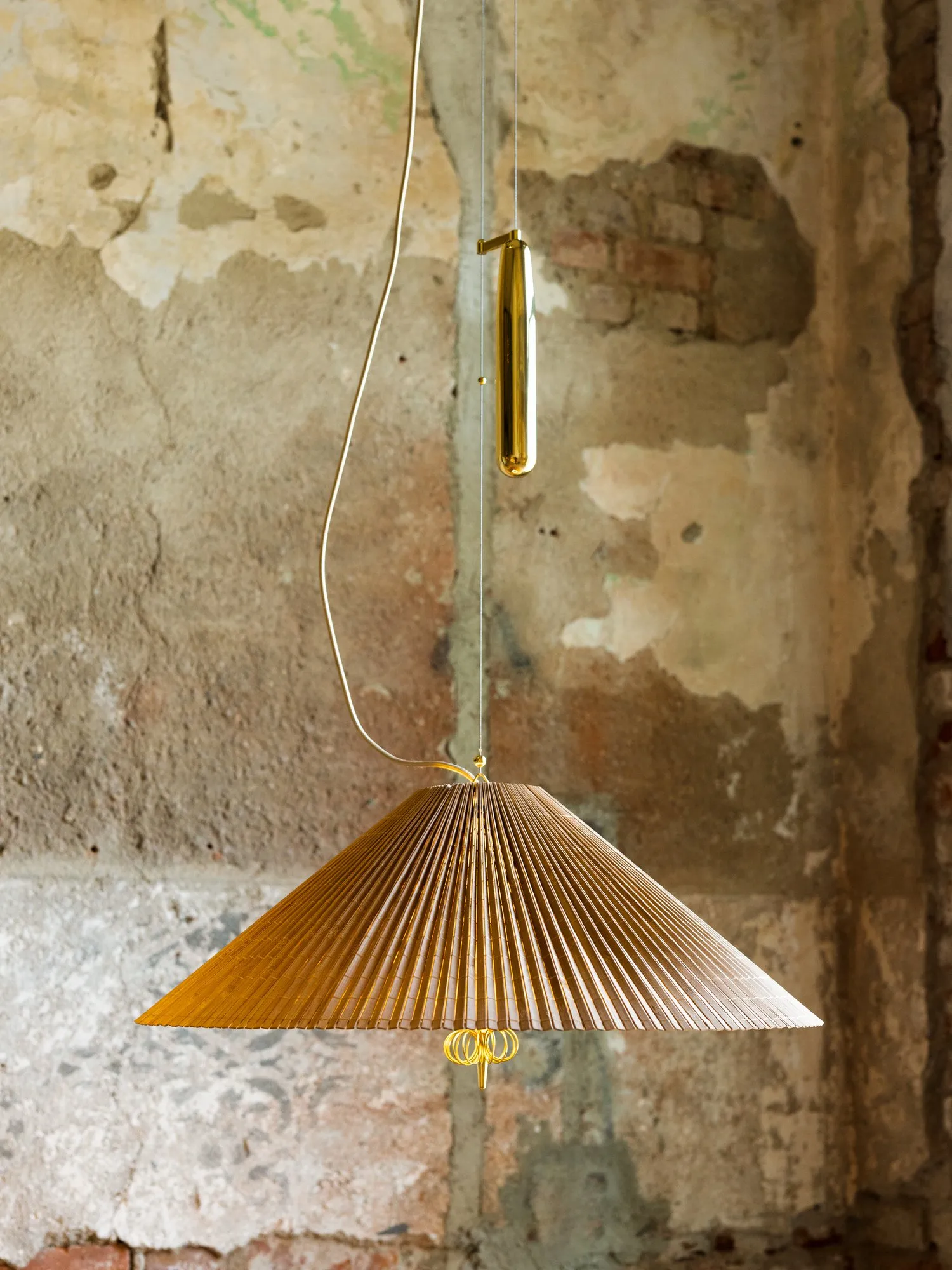 1972 pendant