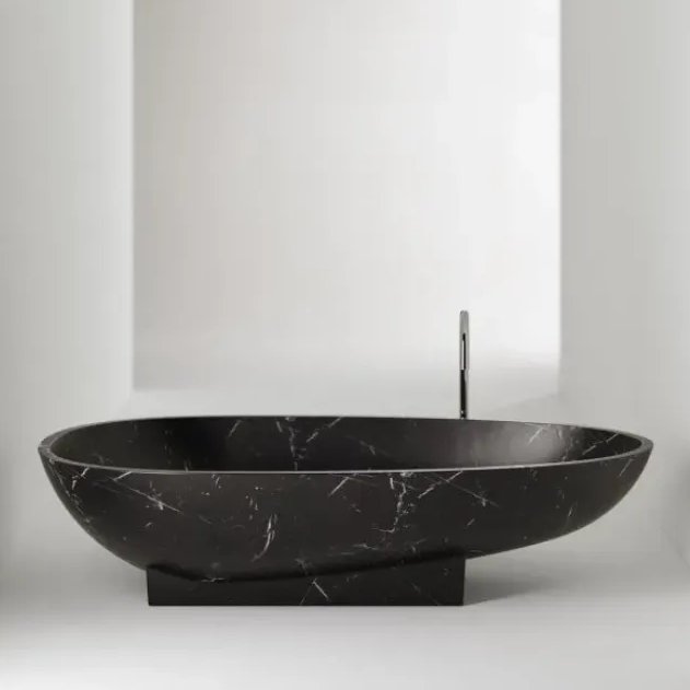 Spoon Bathtube by Agape | Mesmetric