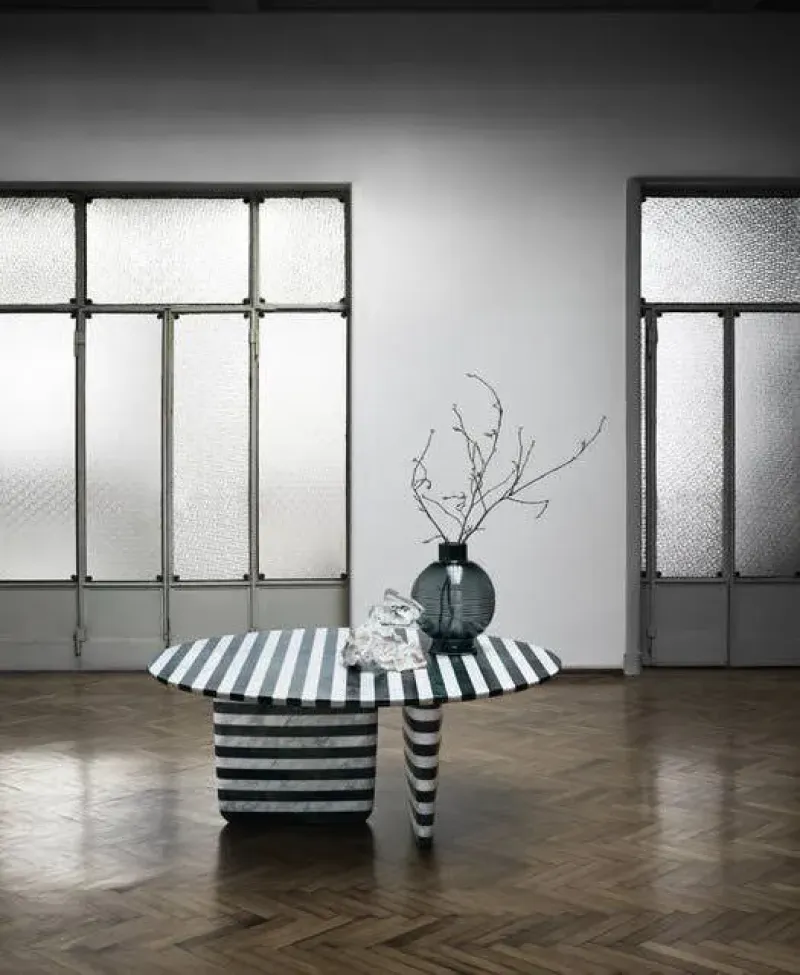 Tobi-Ishi Striped Marble – B&B Italia at Mesmetric