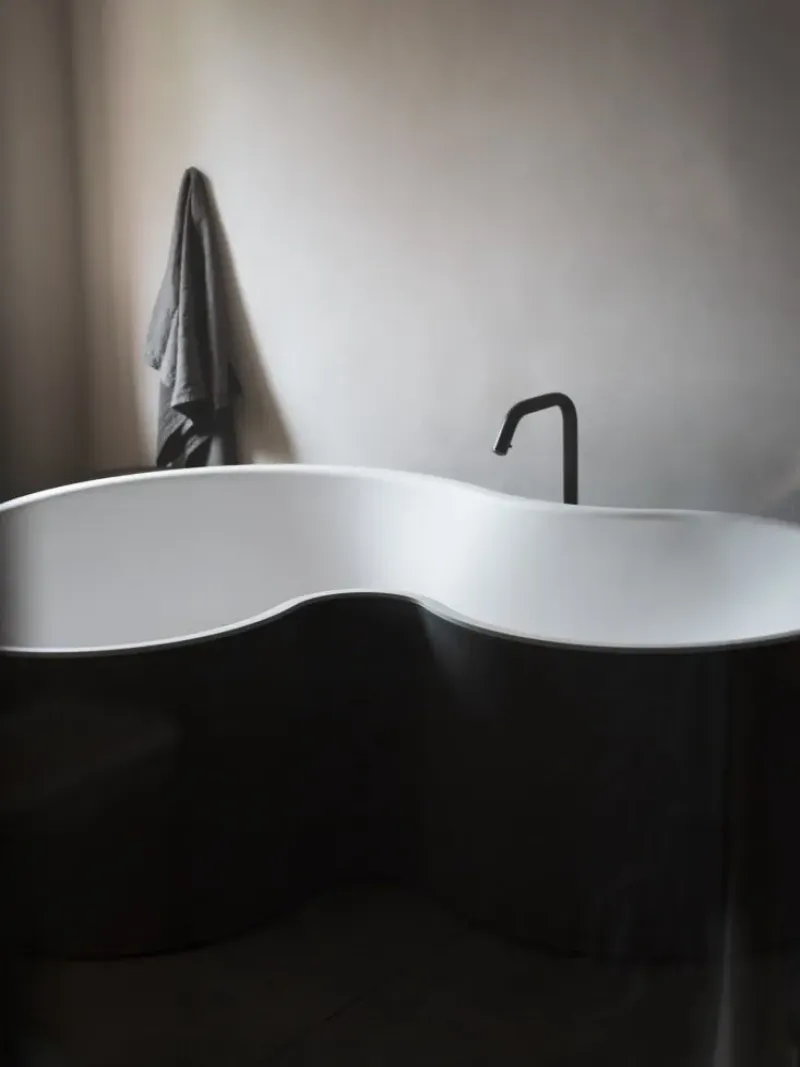 DR Solid Surface