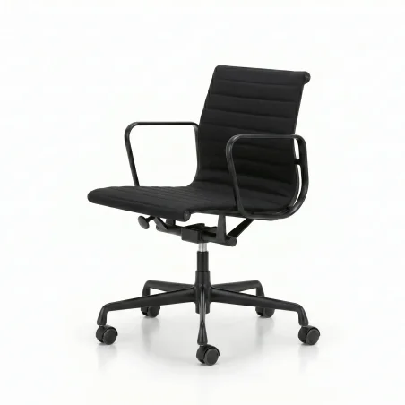 Aluminium group EA 108 – Vitra at Mesmetric