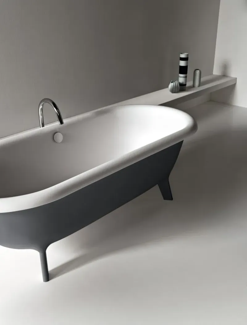 Ottocento Freestanding