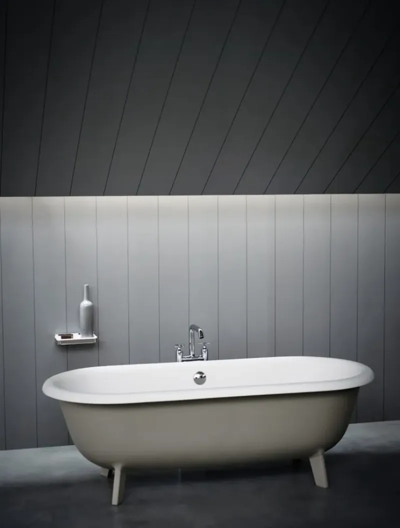 Ottocento Freestanding
