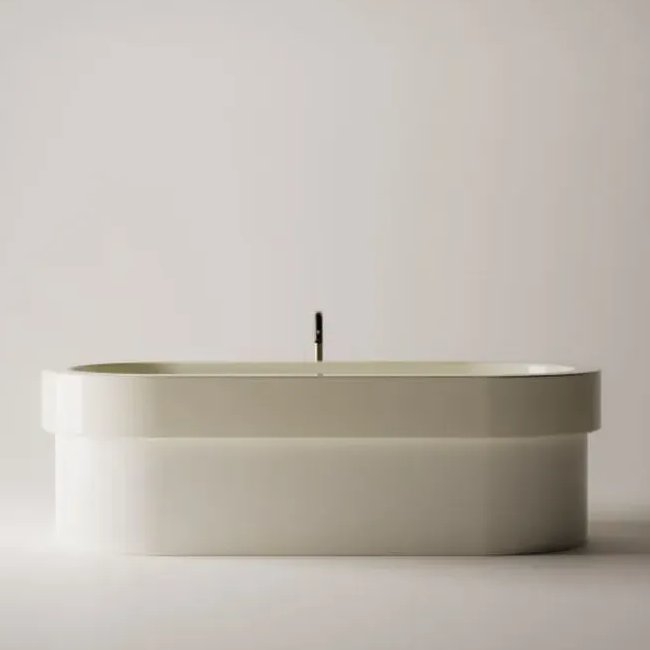 Cenote Bathtub Solid Surface
