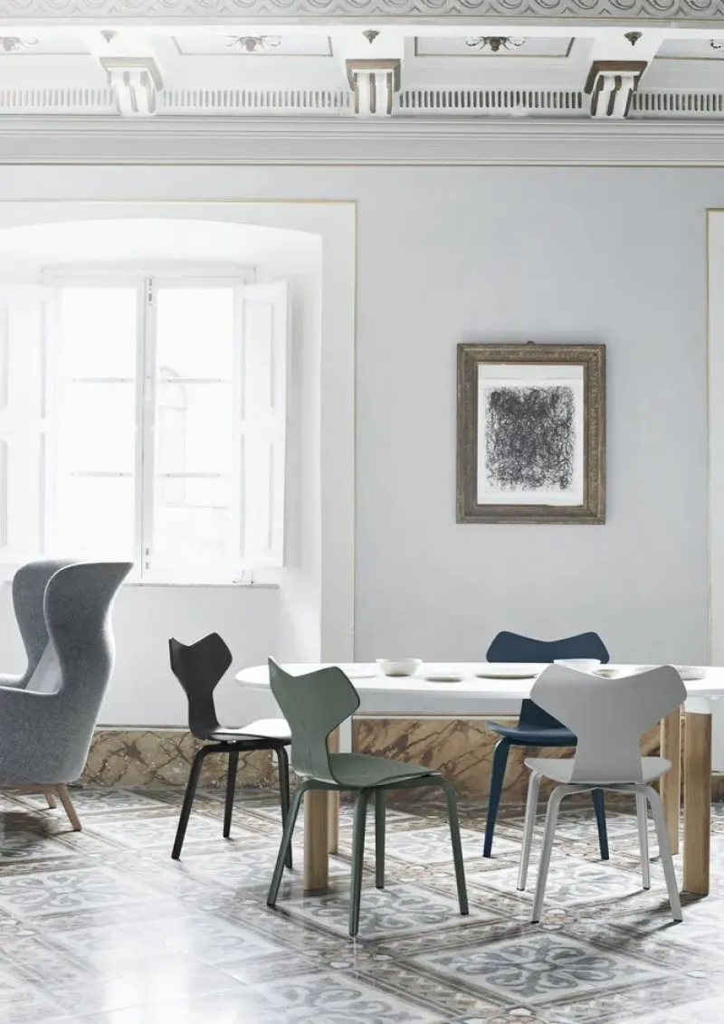 Analog™ - Fritz Hansen w Mesmetric
