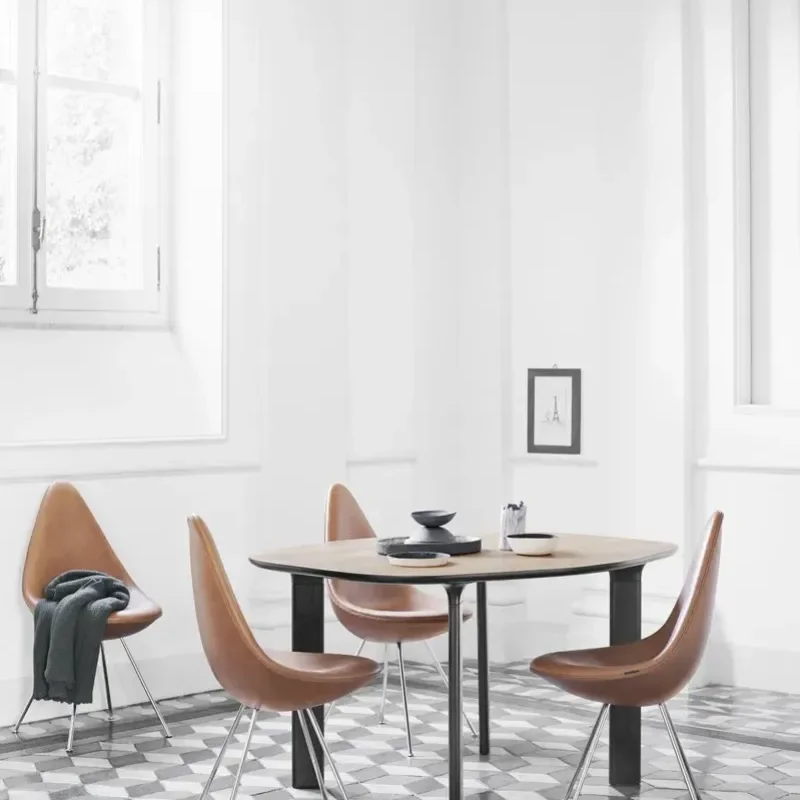 Analog™ - Fritz Hansen w Mesmetric