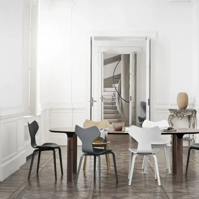 Analog™ - Fritz Hansen w Mesmetric