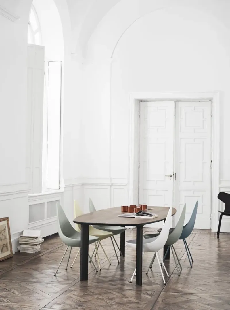 Analog™ - Fritz Hansen w Mesmetric