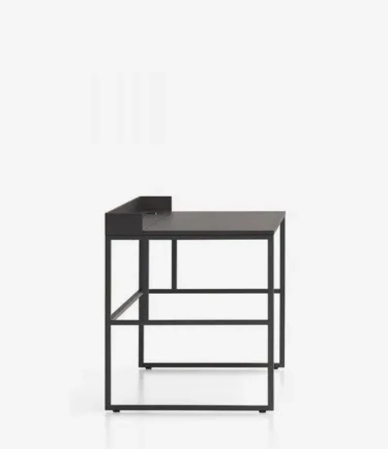 20.Venti Home - MDF Italia w Mesmetric