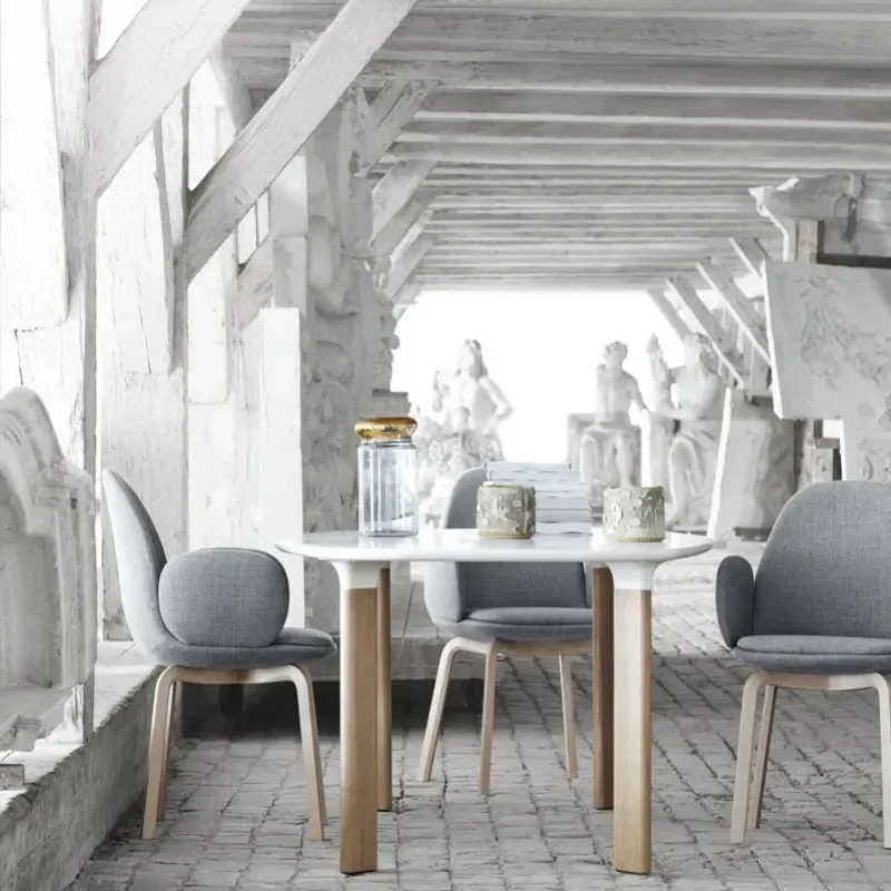 Analog™ - Fritz Hansen w Mesmetric