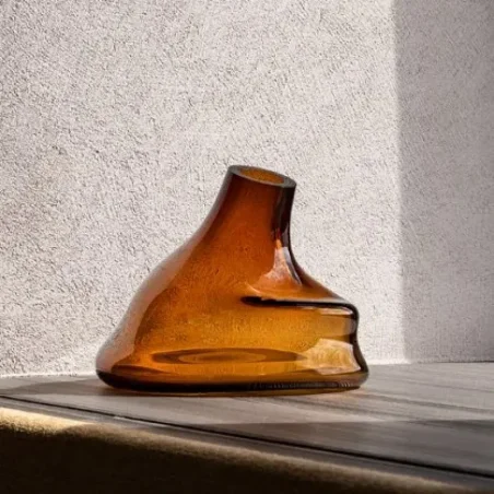 Morphosis Vase - Gardeco w Mesmetric