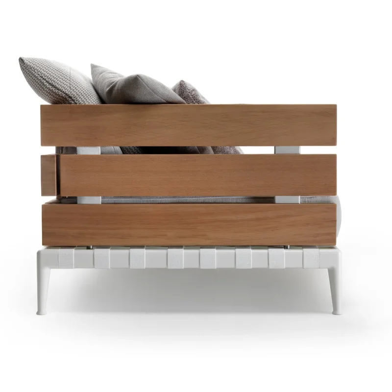 Ansel Outdoor - Flexform w Mesmetric