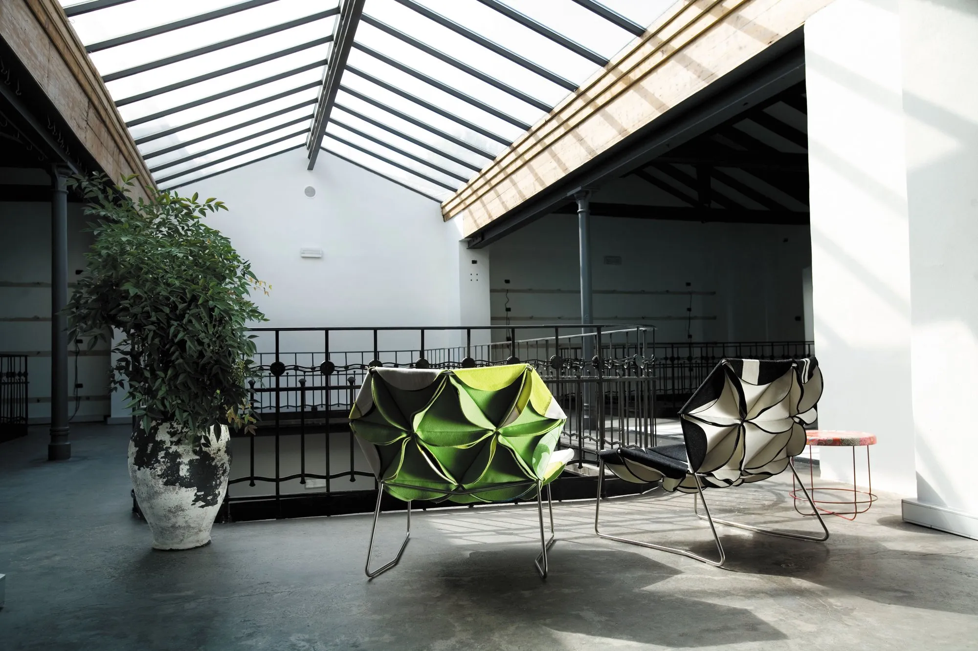 Antibodi – Moroso at Mesmetric