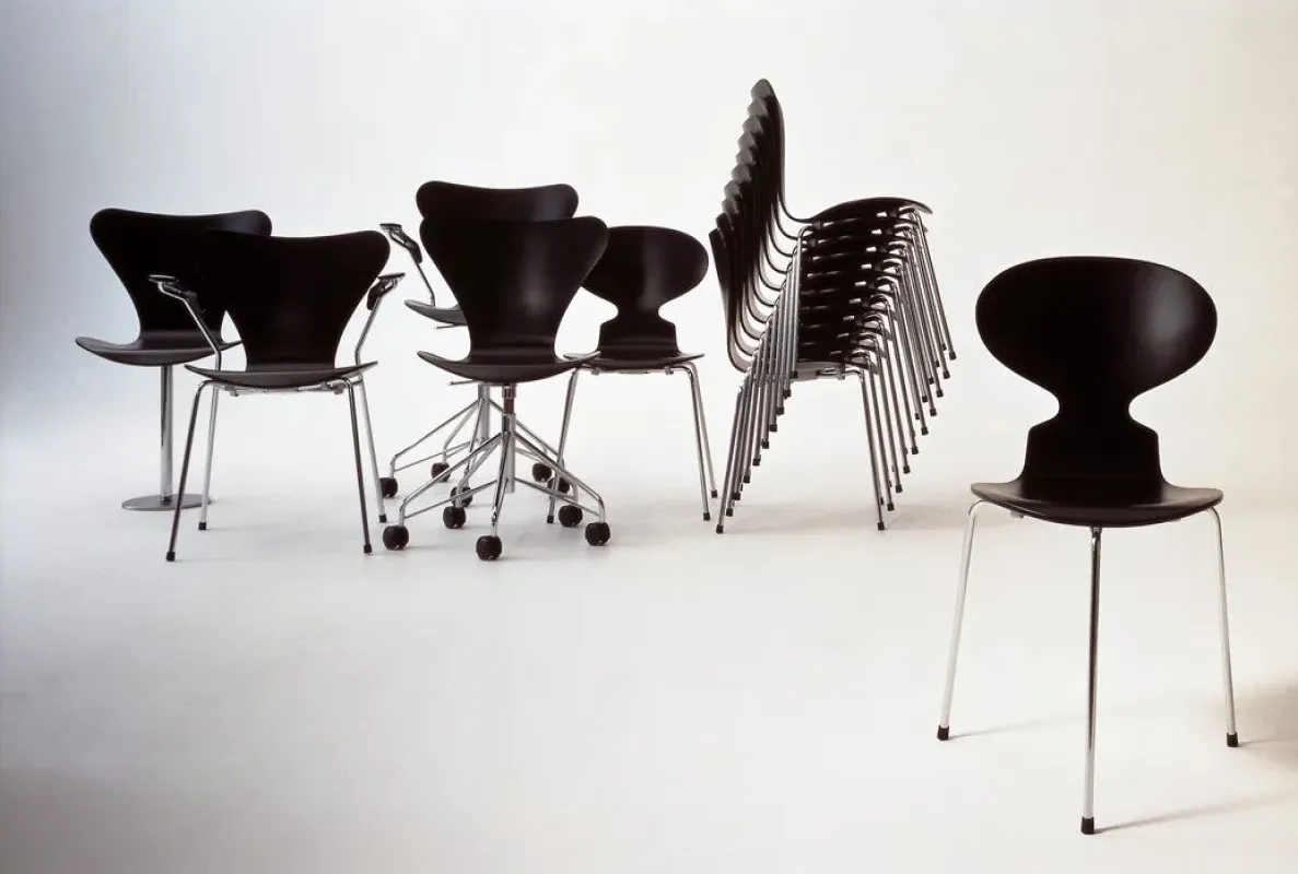 Ant™ - Fritz Hansen w Mesmetric