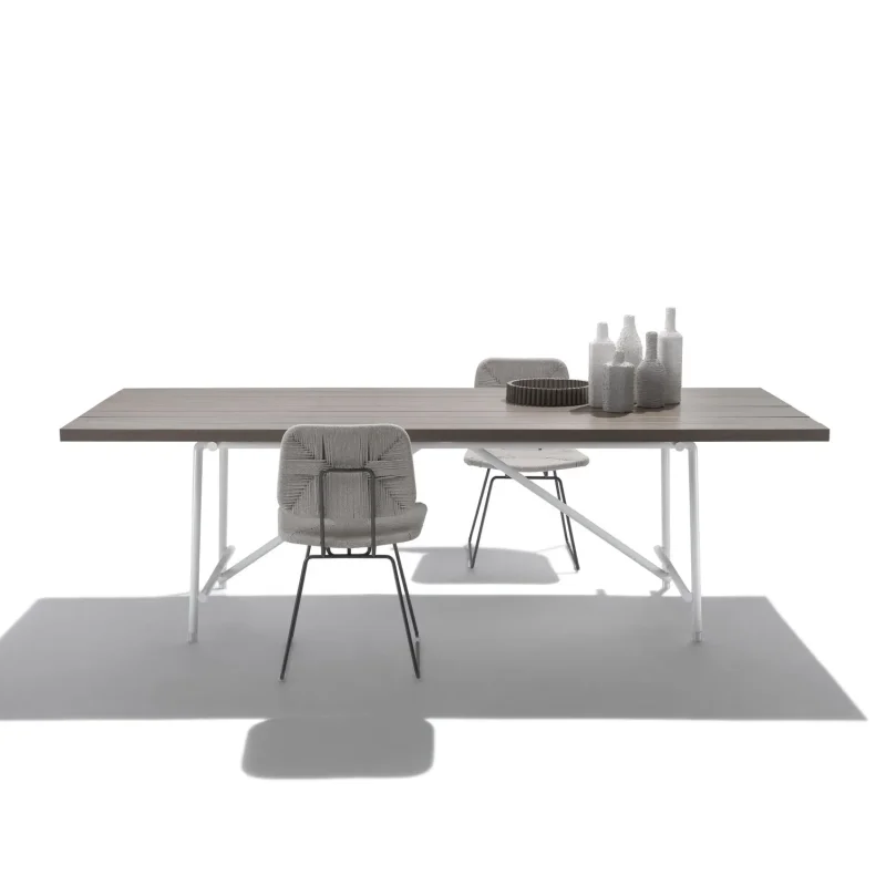Any Day Outdoor - Flexform w Mesmetric