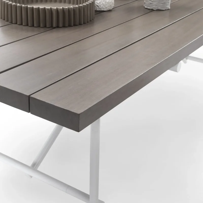 Any Day Outdoor - Flexform w Mesmetric