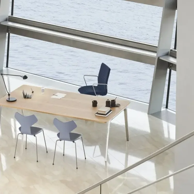 AQ01 – Fritz Hansen at Mesmetric