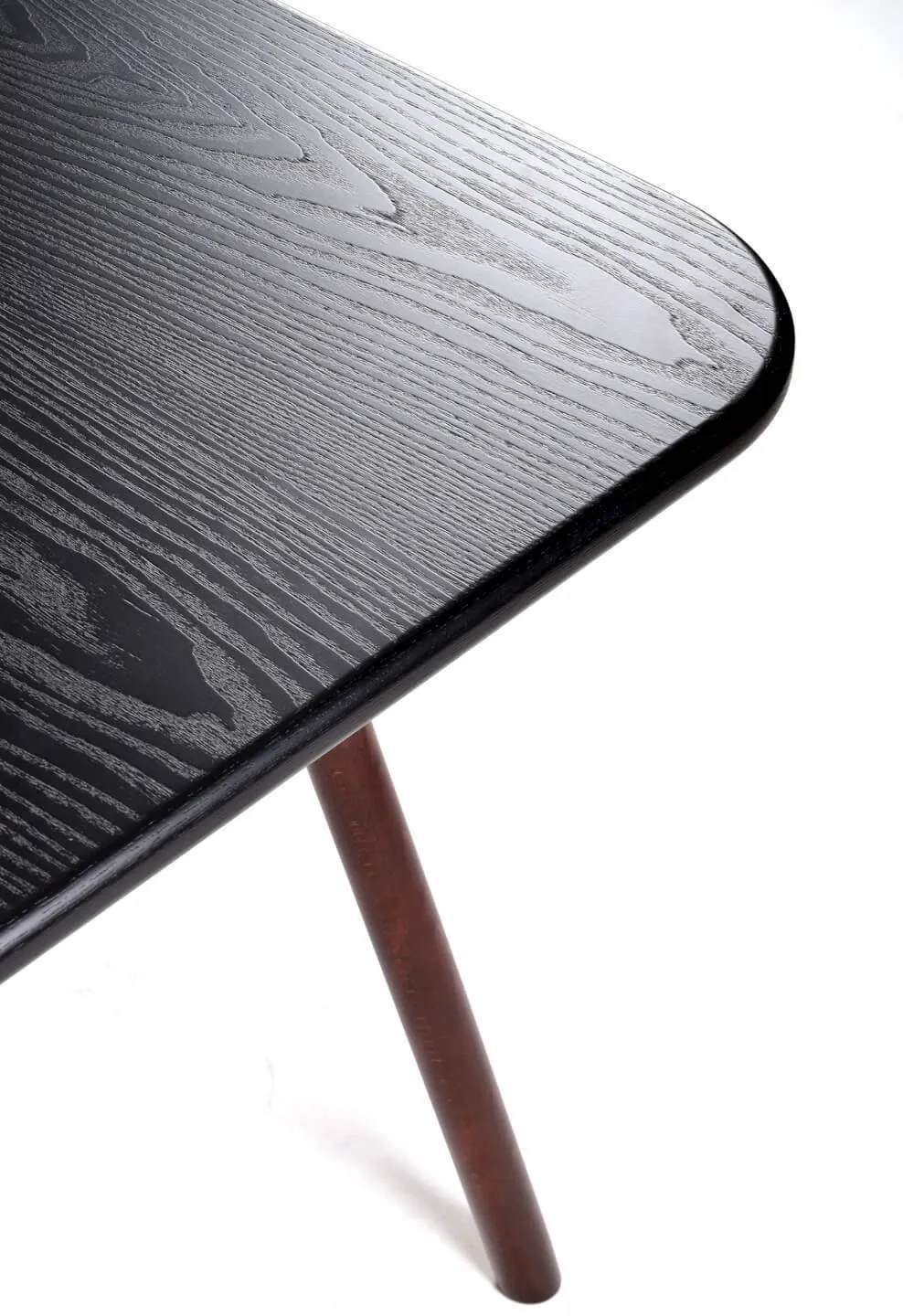Arch Dining – Gebrüder Thonet Vienna at Mesmetric