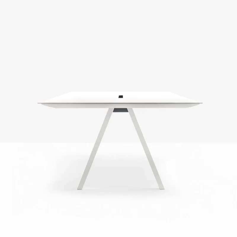 Arki-table - Pedrali w Mesmetric