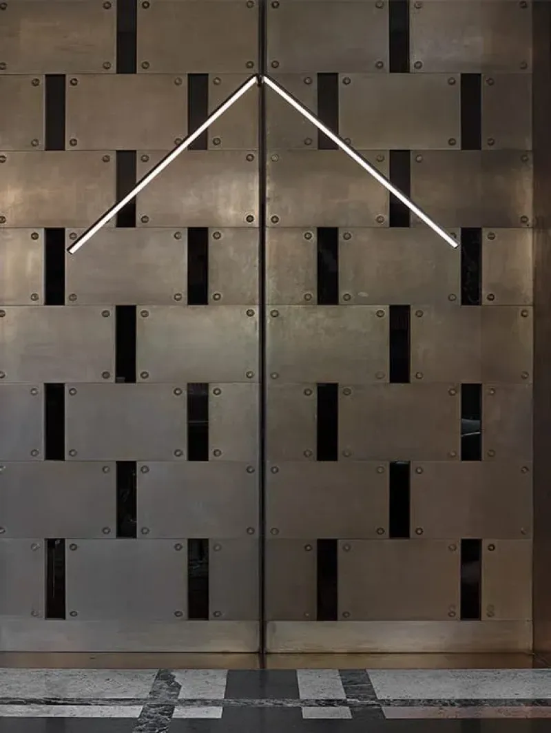 Arrangements Broken Line – Flos at Mesmetric