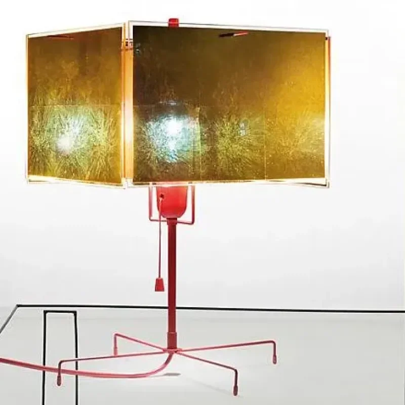 24 karat blau t – Ingo Maurer at Mesmetric