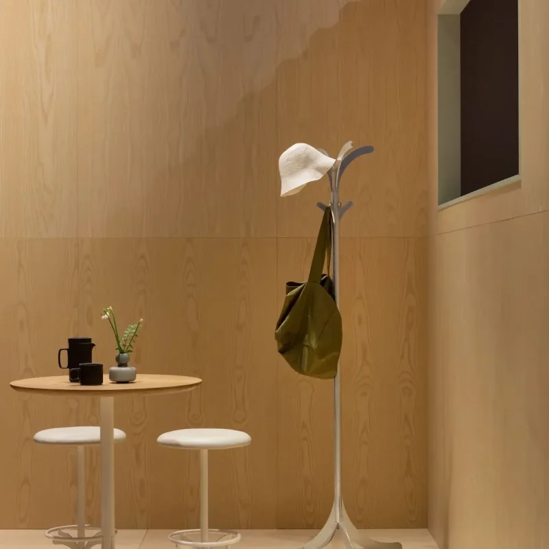 Atlas coat hanger – Swedese at Mesmetric