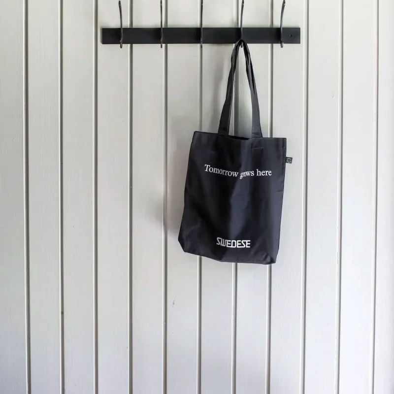 Atlas hook wallmounted w62 - Swedese w Mesmetric
