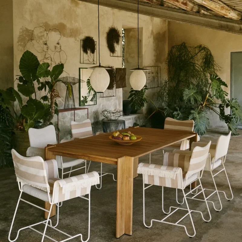 Atmosfera table outdoor - Gubi.dk w Mesmetric